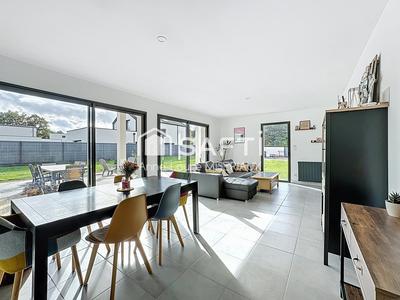 Maison - 150 m² - 6 pièces