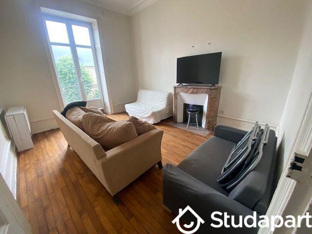 Appartement - 84 m² - 4 pièces