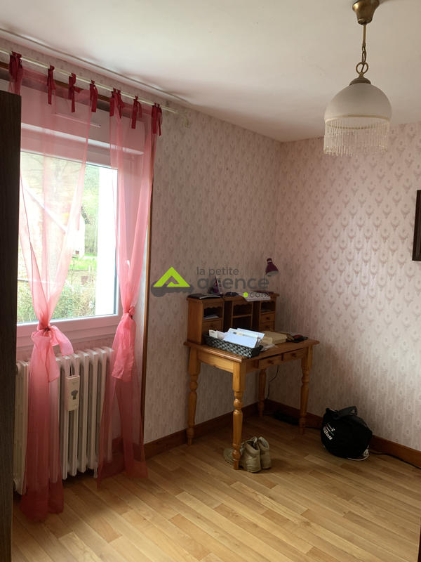 Propriété - 100 m² - 5 pièces