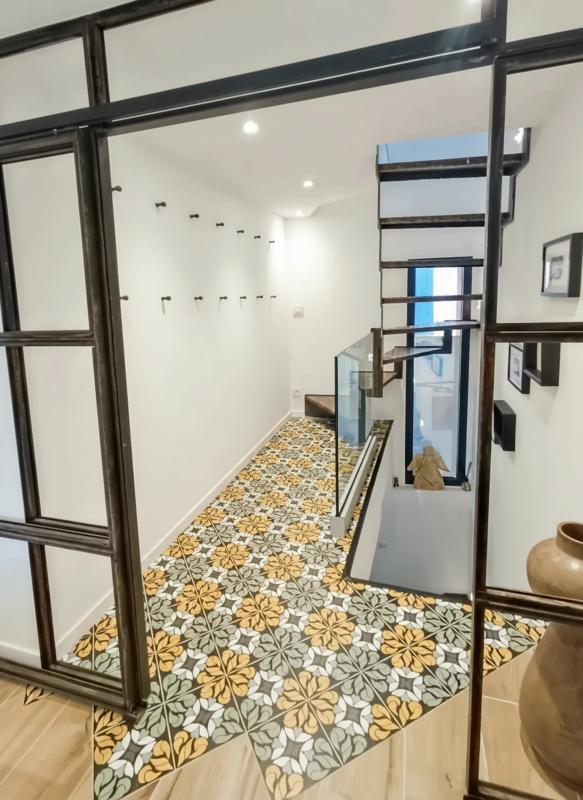 Maison - 90 m² - 3 pièces