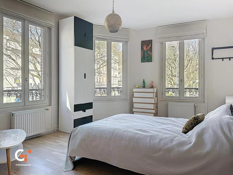 Appartement - 89 m² - 4 pièces