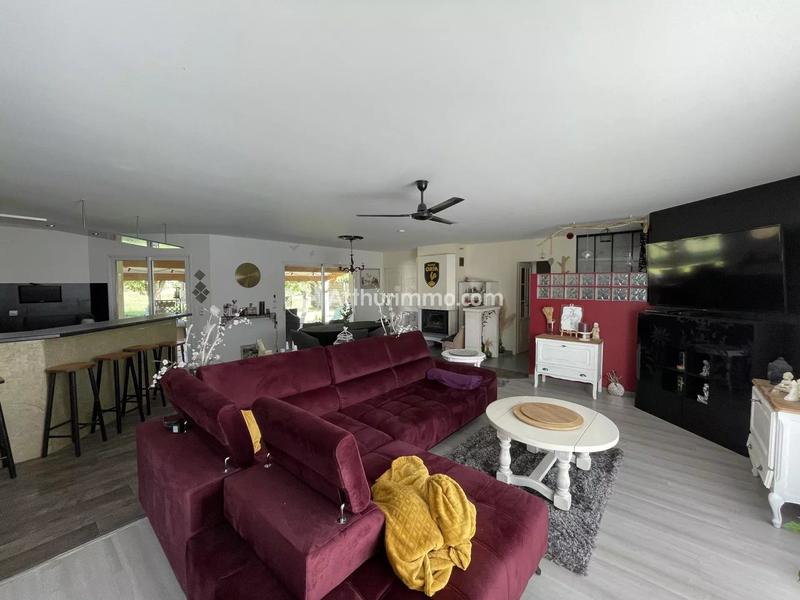 Maison - 149 m² - 9 pièces