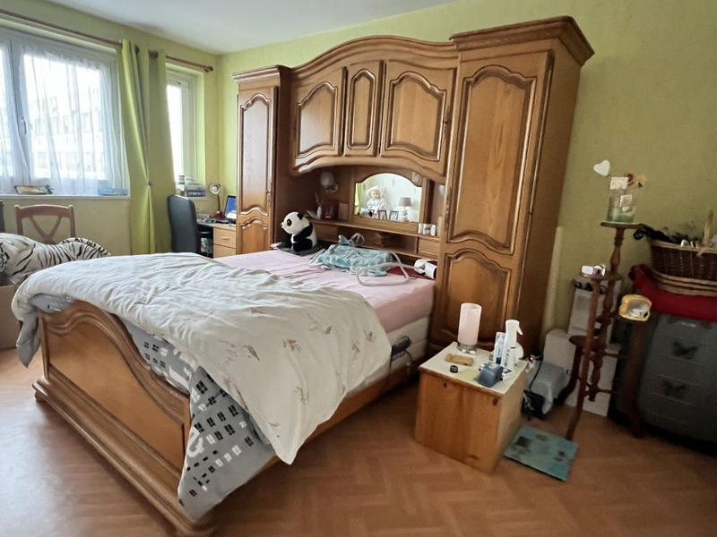 Appartement - 81 m² - 3 pièces