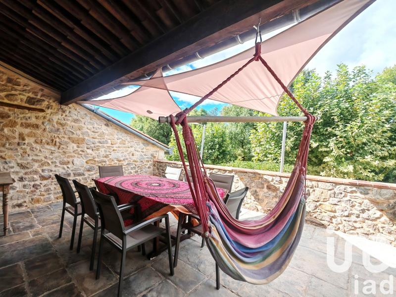 Maison - 340 m² - 12 pièces