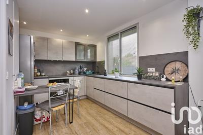 Appartement - 97 m² - 5 pièces