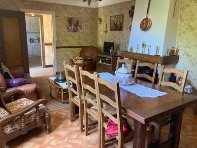 Maison - 130 m² - 7 pièces