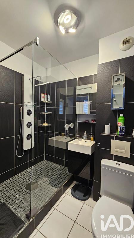 Appartement - 96 m² - 4 pièces