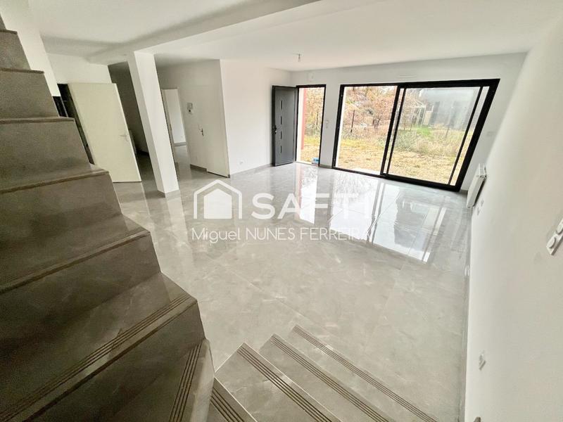 Maison - 151 m² - 5 pièces