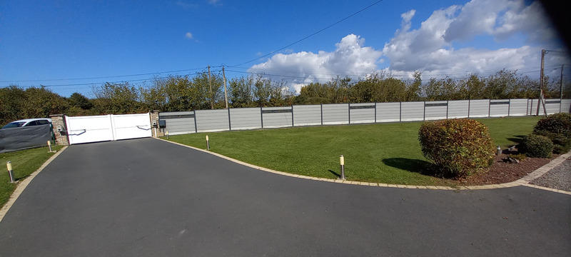 Maison - 127 m² - 8 pièces