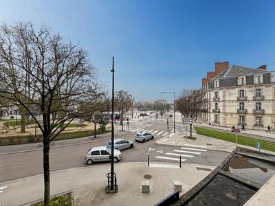 Appartement - 88 m² - 4 pièces