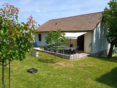 Maison - 100 m² - 5 pièces