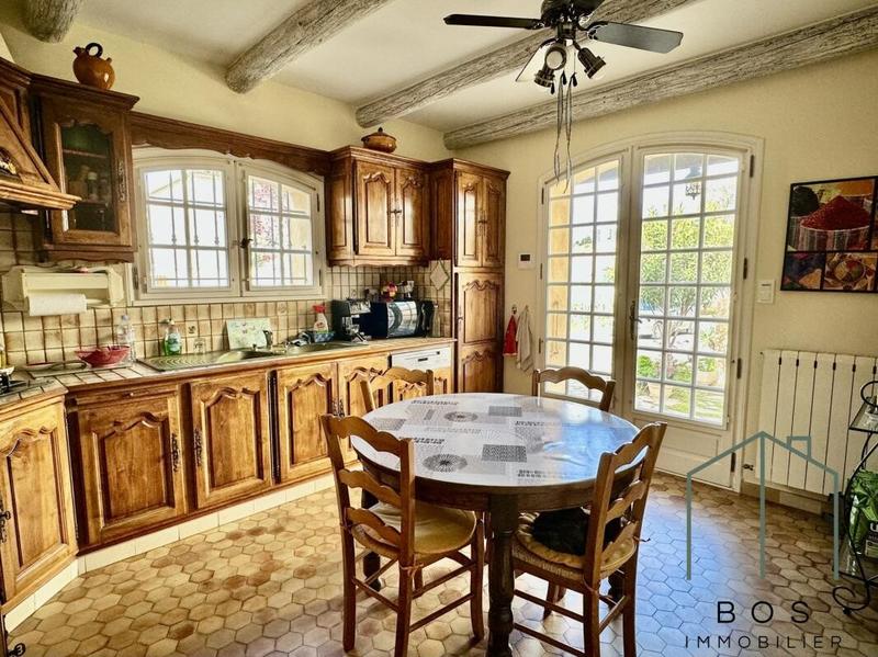 Villa - 192 m² - 7 pièces