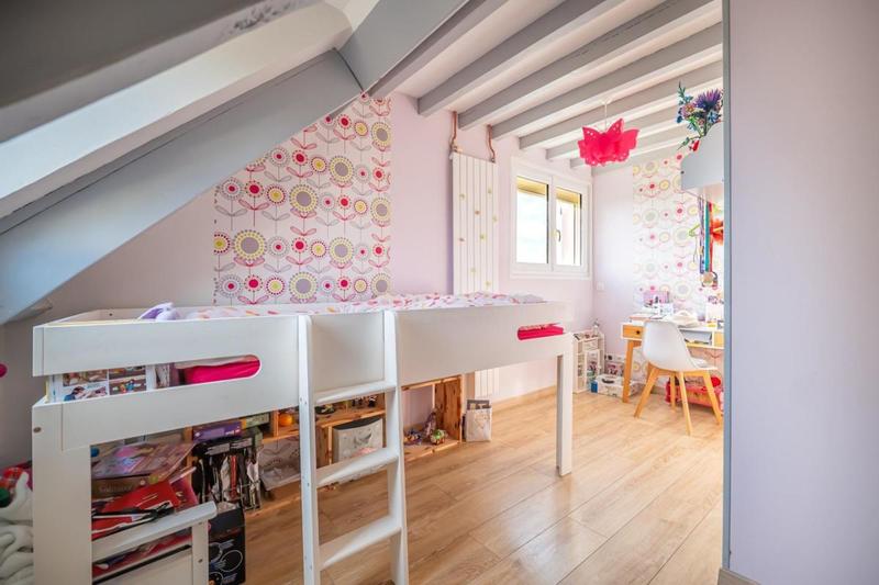 Maison traditionnelle - 154 m² - 6 pièces