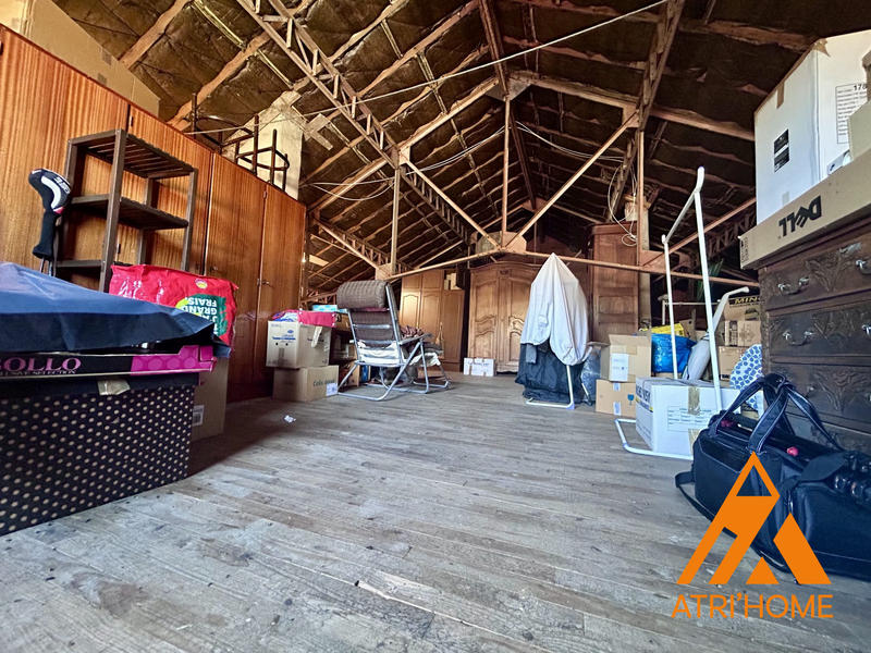 Appartement - 90 m² - 1 pièce