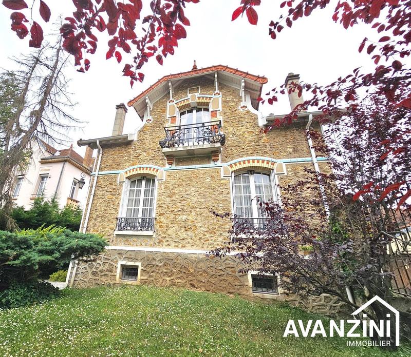 Maison - 100 m² - 4 pièces