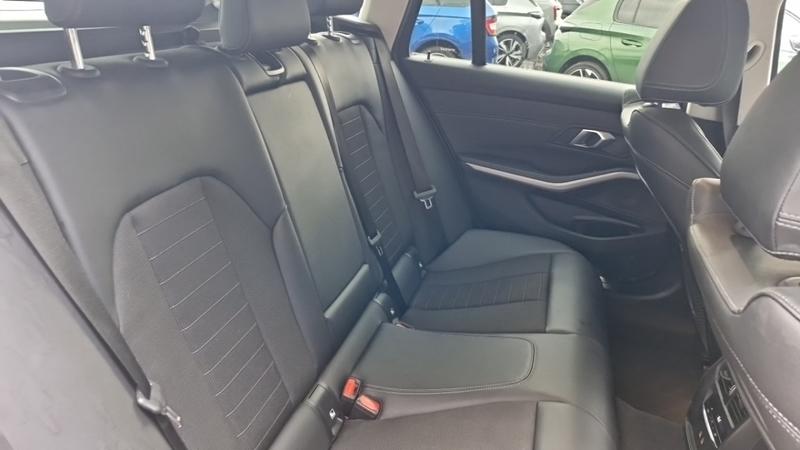 Bmw Série 3 G21 Touring 318i 156 Ch Bva8 Business Design