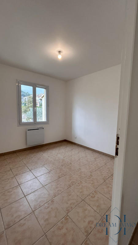 Maison - 74 m² - 4 pièces