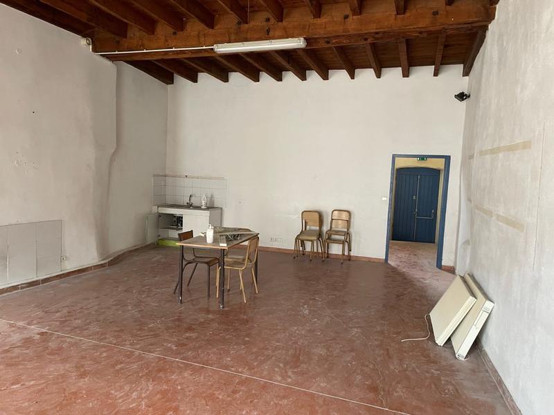 Local commercial - 166 m² - 4 pièces