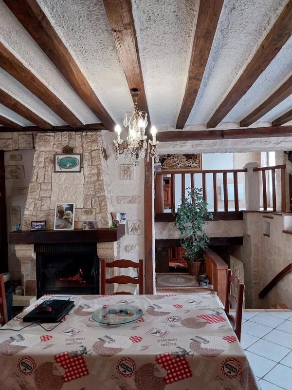 Maison - 195 m² - 7 pièces