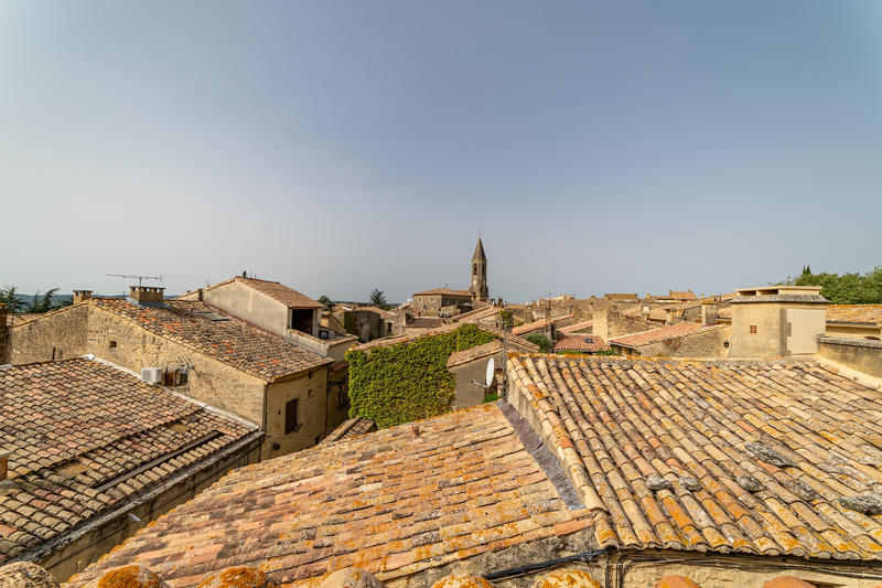 Maison - 215 m² - 8 pièces