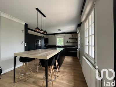 Maison - 152 m² - 8 pièces