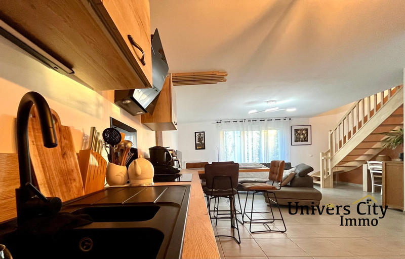 Maison - 81 m² - 4 pièces