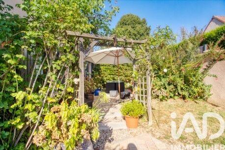 Maison - 113 m² - 7 pièces