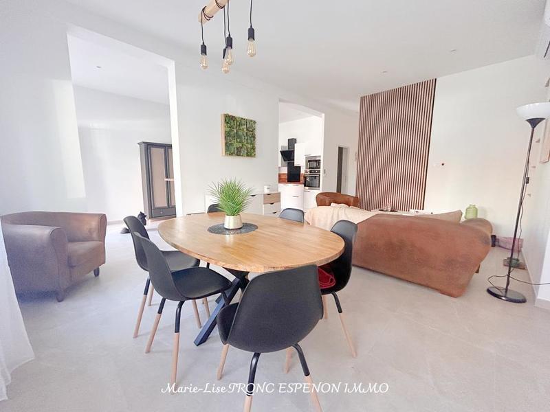 Appartement - 95 m² - 5 pièces