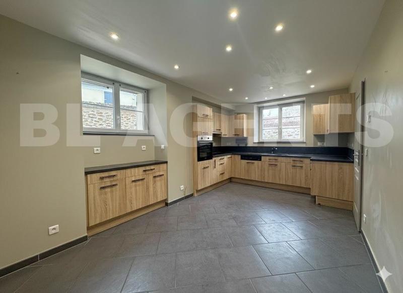 Maison - 160 m² - 6 pièces