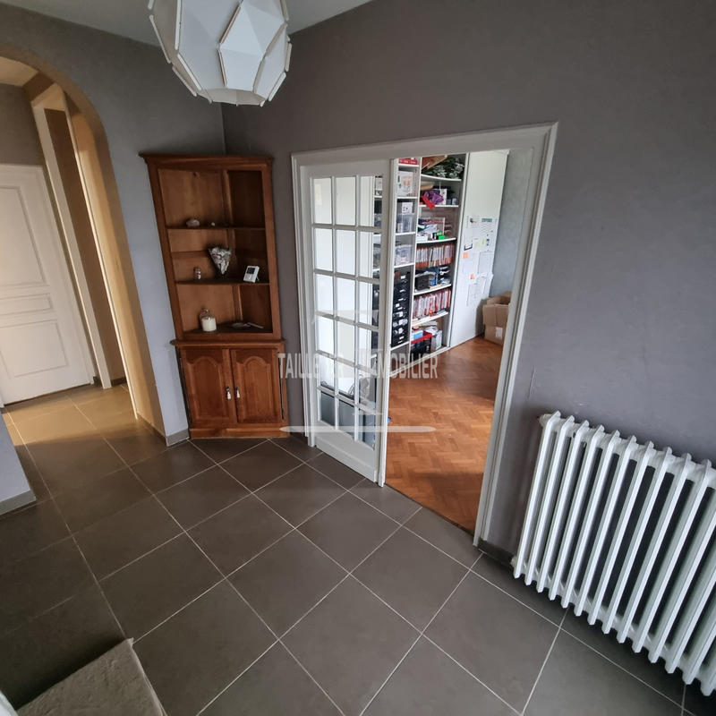 Maison - 159 m² - 8 pièces