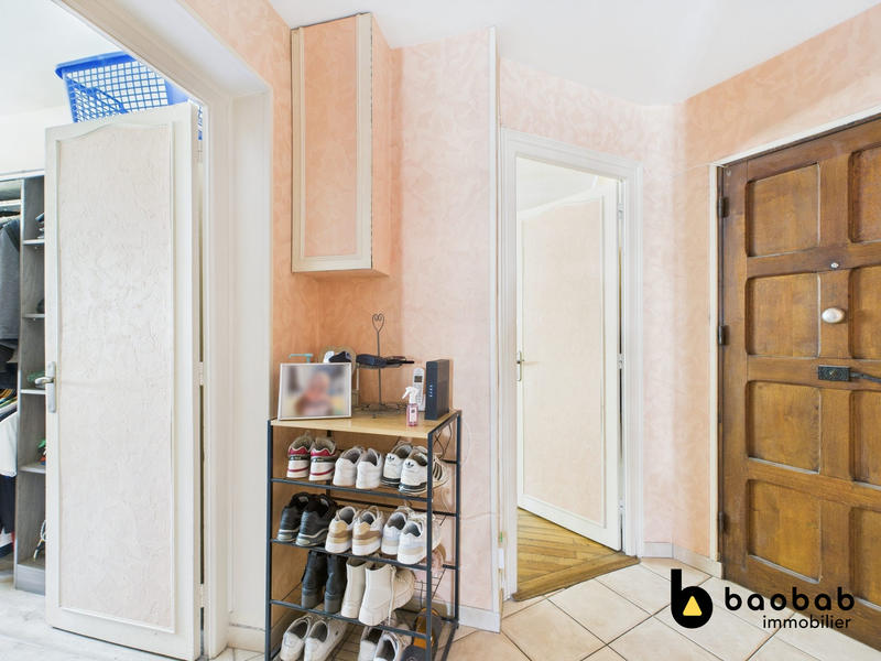 Appartement - 90 m² - 4 pièces