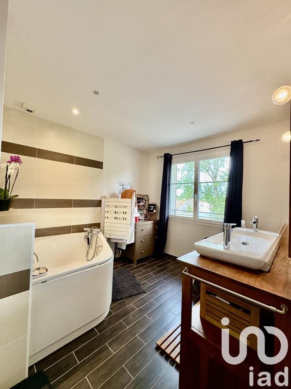 Maison - 126 m² - 6 pièces