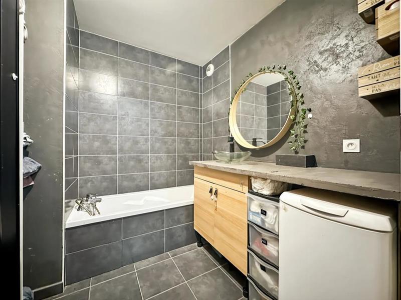 Appartement - 77 m² - 4 pièces