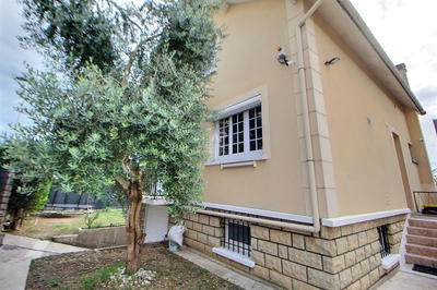 Maison - 113 m² - 7 pièces