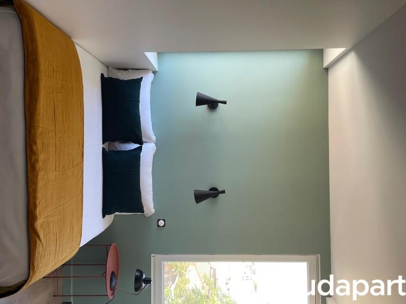 Chambre - 9 m² - 1 pièce