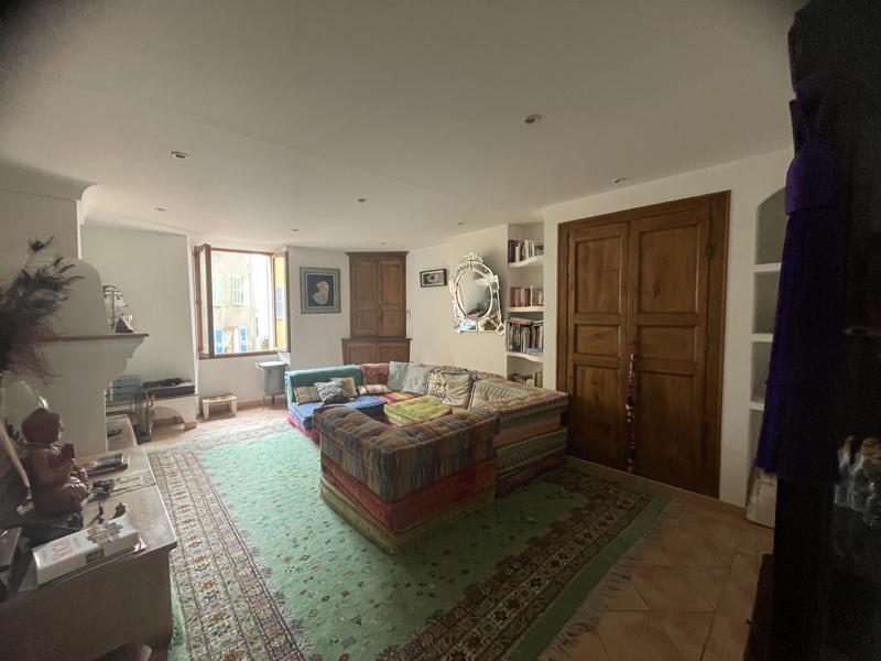 Maison - 143 m² - 5 pièces