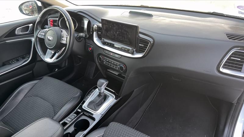 Kia Xceed 1.6 GDi 141 Hybrid Dct6 Active