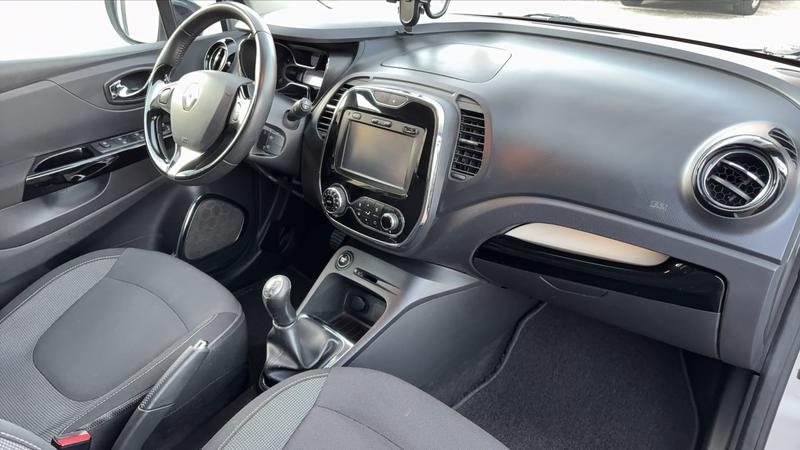 Renault Captur 0.9 TCe 90 Energy Intens - 5 places