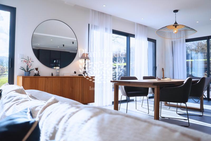 Maison - 149 m² - 5 pièces