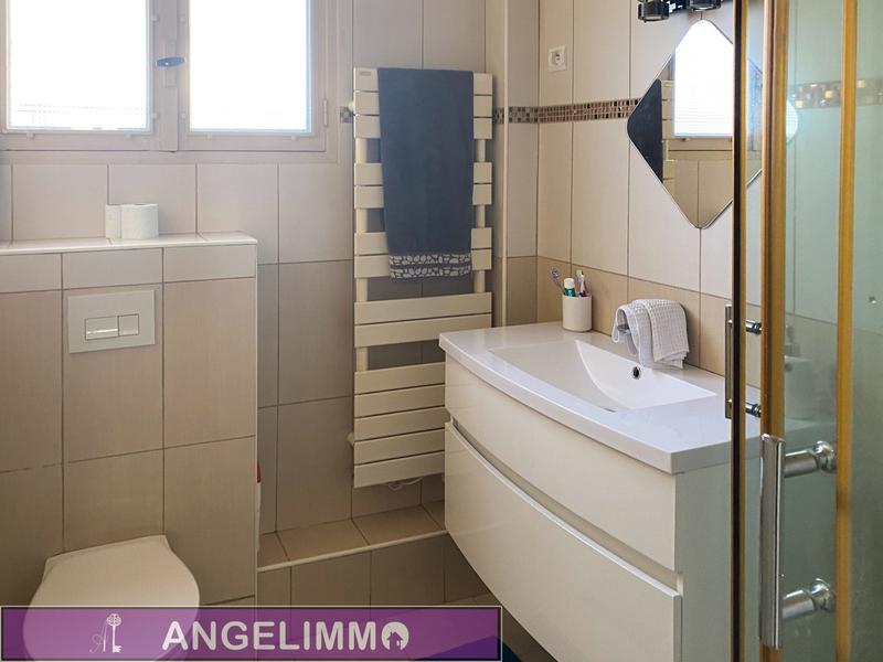 Maison - 146 m² - 7 pièces