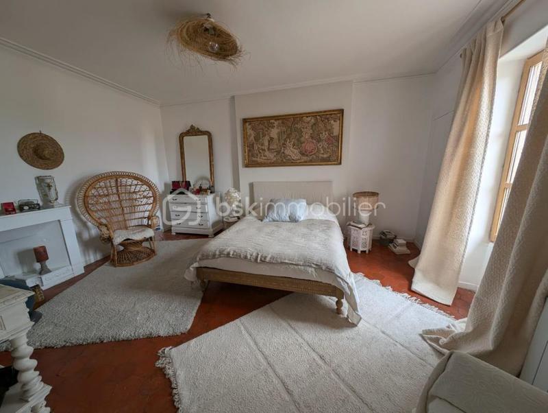 Maison de village - 265 m² - 8 pièces