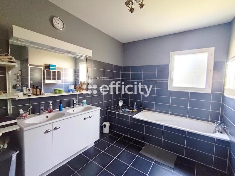 Maison - 160 m² - 5 pièces