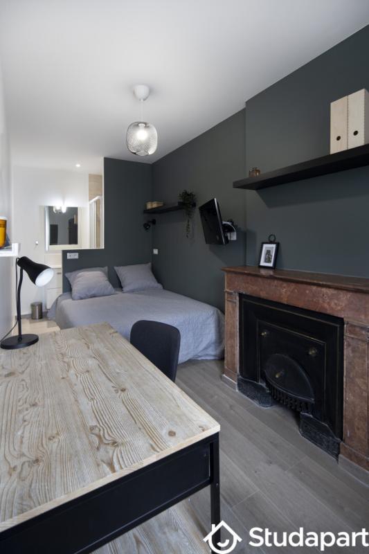 Chambre - 9 m² - 1 pièce