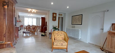 Maison - 137 m² - 6 pièces