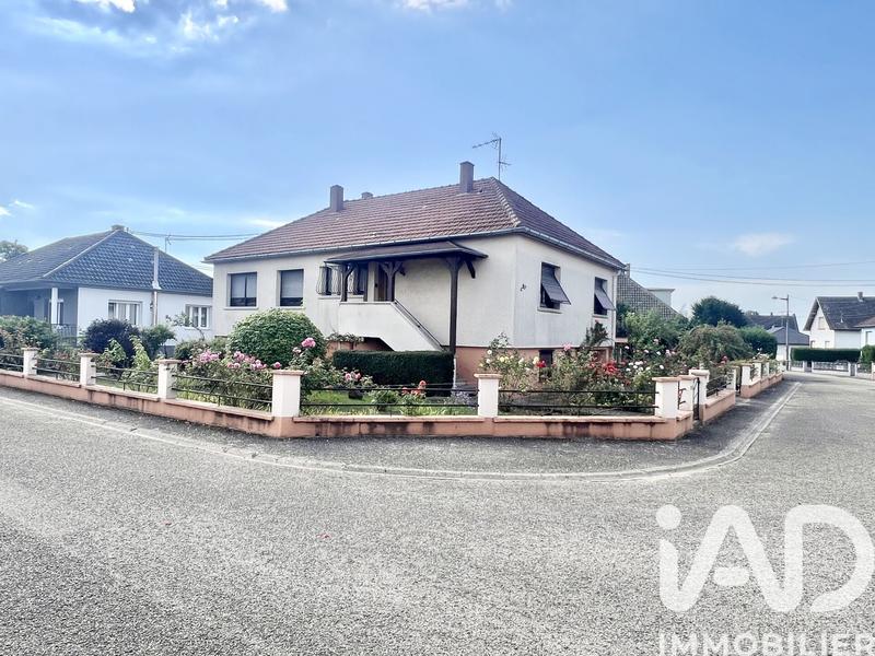 Maison de village - 105 m² - 6 pièces