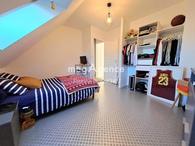 Maison - 134 m² - 6 pièces