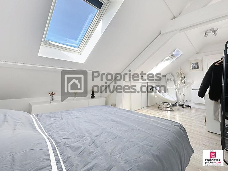 Maison - 186 m² - 6 pièces