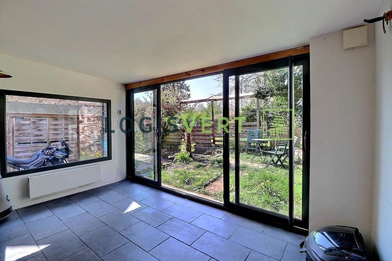 Maison - 86 m² - 5 pièces