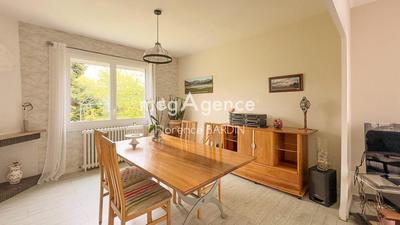 Maison de ville - 88 m² - 4 pièces