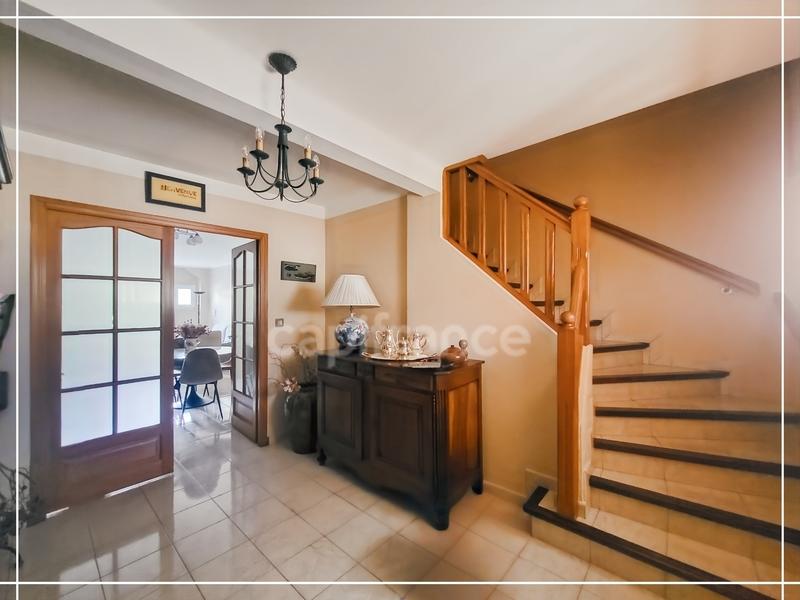 Maison de ville - 152 m² - 5 pièces